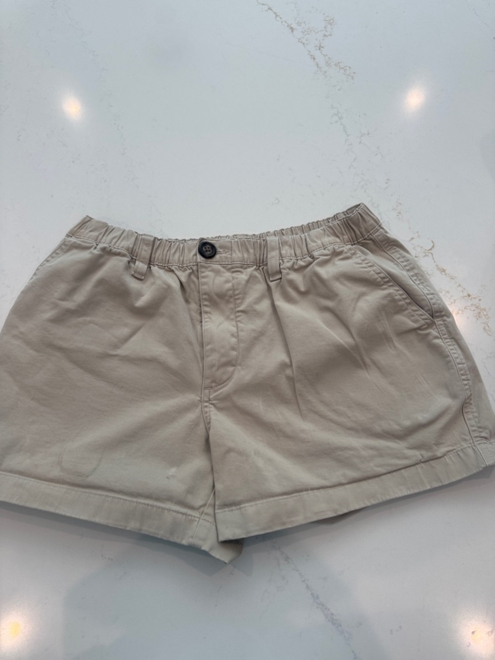 chubbies 4 inch Men’s Flat Front Khaki/Tan Shorts